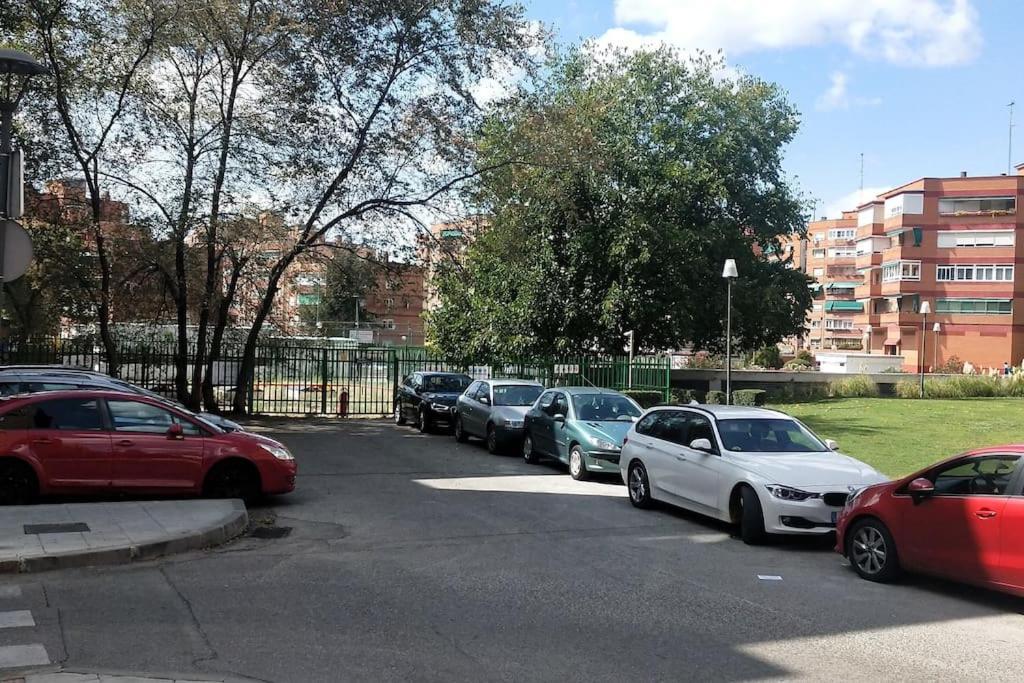 Palomar Mostoles Superhost Con Garaje 5 Pax エクステリア 写真