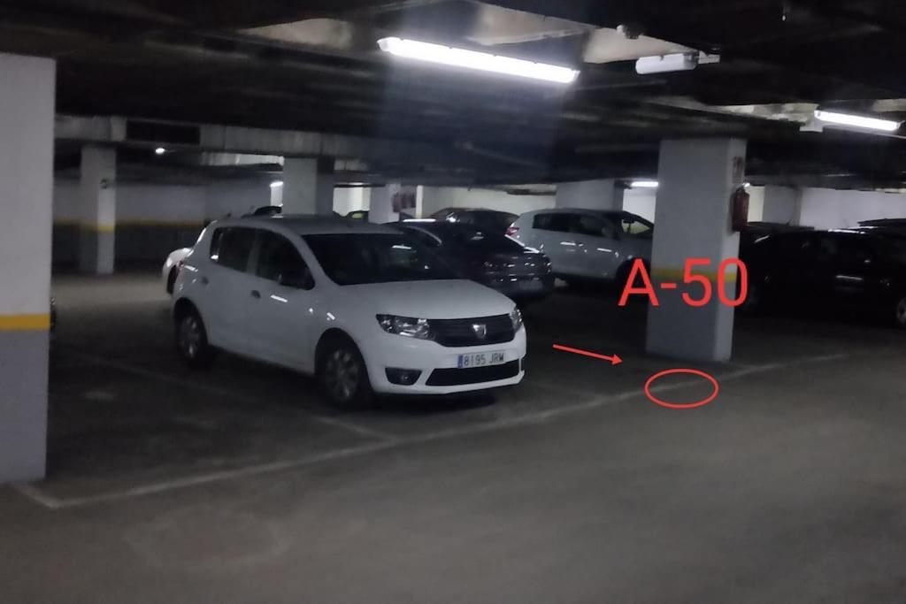 Palomar Mostoles Superhost Con Garaje 5 Pax エクステリア 写真