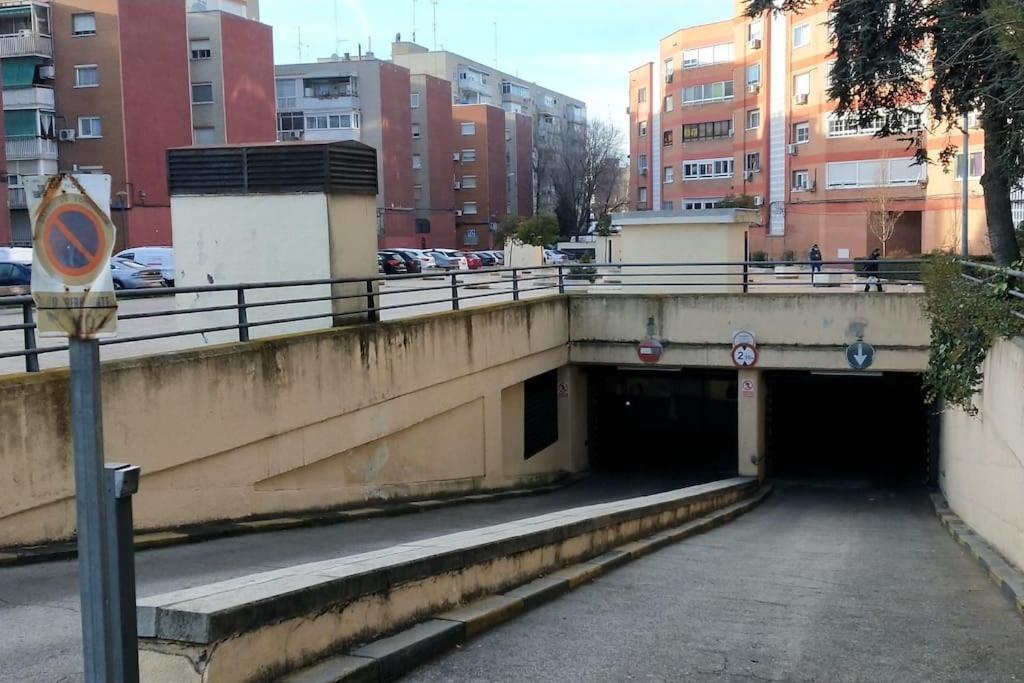 Palomar Mostoles Superhost Con Garaje 5 Pax エクステリア 写真