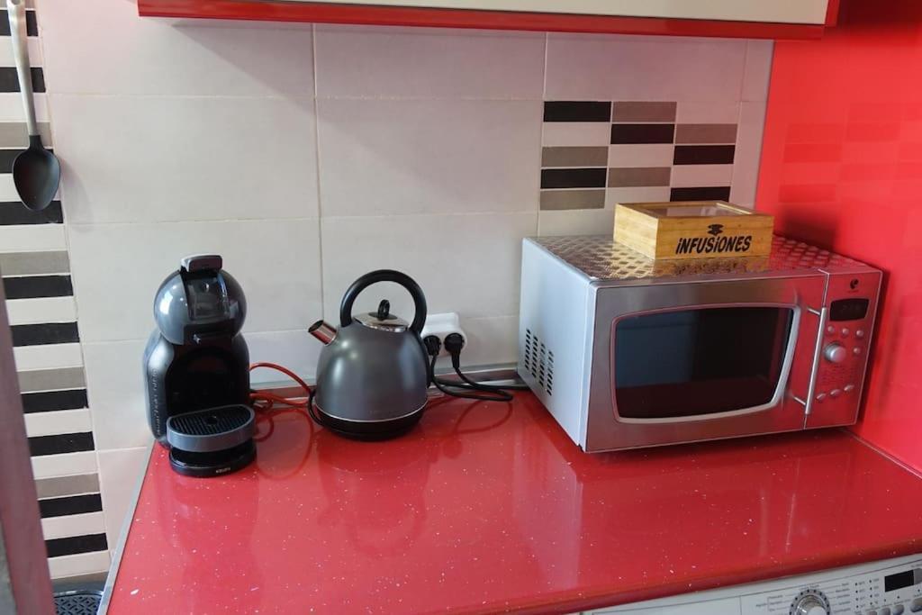 Palomar Mostoles Superhost Con Garaje 5 Pax エクステリア 写真