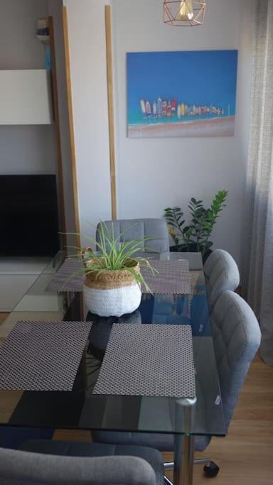 Palomar Mostoles Superhost Con Garaje 5 Pax エクステリア 写真