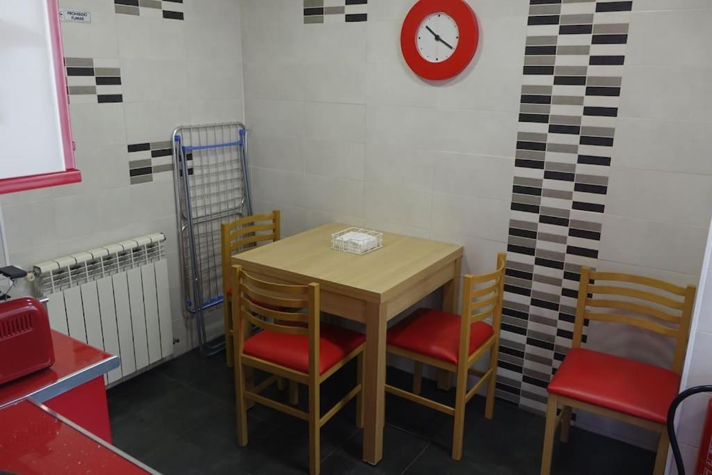 Palomar Mostoles Superhost Con Garaje 5 Pax エクステリア 写真