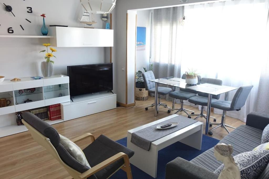 Palomar Mostoles Superhost Con Garaje 5 Pax エクステリア 写真